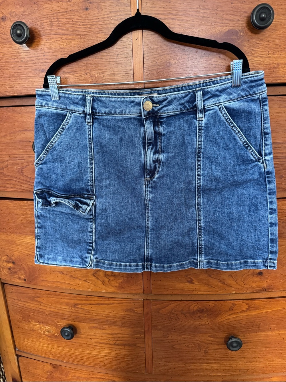 Kut from the Kloth Dark Blue Denim Mini Skirt